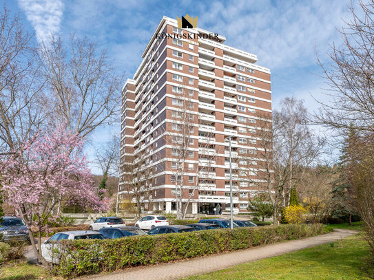 Außergewöhnliche 6-Zimmer-Wohnung in der 13. Etage mit atemberaubender Aussicht.