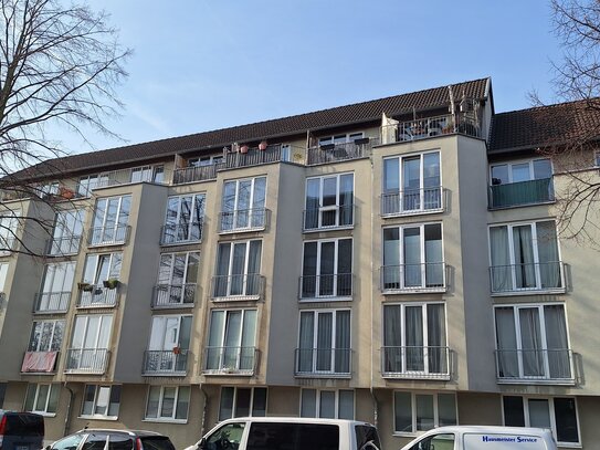 Schicke Dachgeschoss-Maisonette inkl. TG-Stellplatz in bester Lage von Zollstock