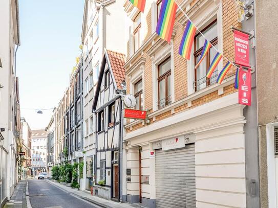 MITTENDRIN, STATT NUR DABEI im Friesenviertel Kettengasse * architektonisch ansprechende, moderne DG-ETW * kaum Dach...