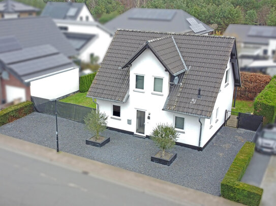 Gepflegtes Einfamilienhaus mit Garten in guter Lage von Wassenberg-Rothenbach