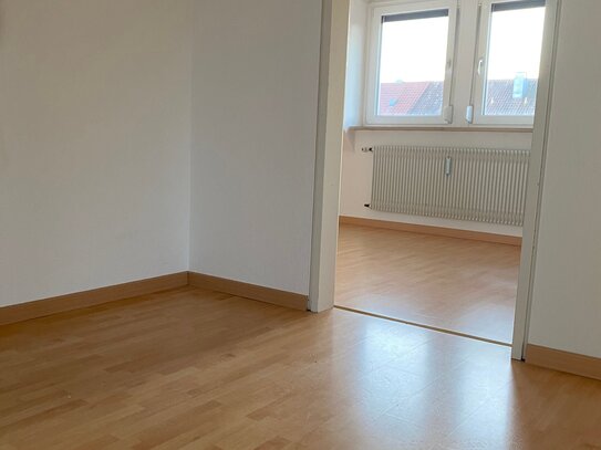 2-Zimmer Dachgeschosswohnung in ruhiger Lage