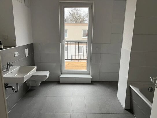 Erstbezug 2-Zimmer-PENTHOUSE mit 50m² Dachterrasse bei Berlin