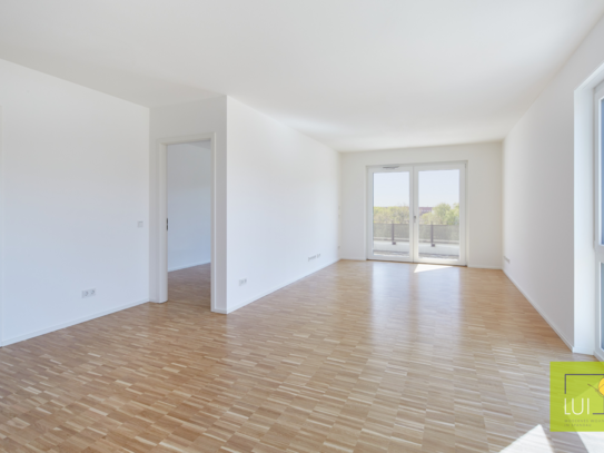 Großzügige 4-Zimmer Wohnung mit Balkon zu vermieten!
