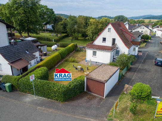 ++ KRAG Immobilien ++ Einsteiger-Wohnperle: 3 Räume, Garten, Balkon, Garage ++