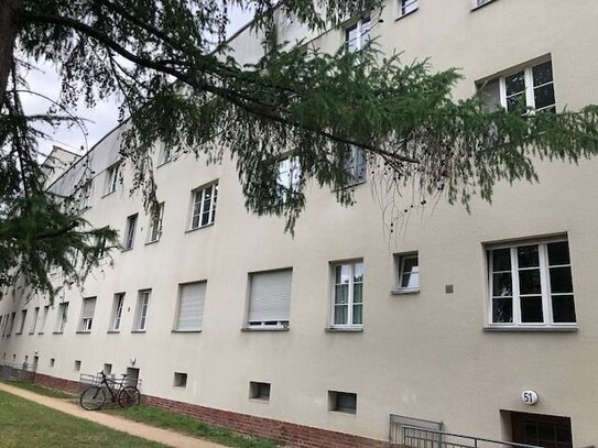 GUT GESCHNITTENE 4 ZIMMER-WOHNUNG MIT BALKON!