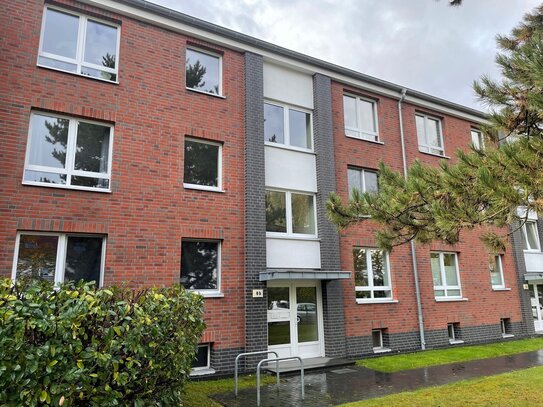 Angenehm ruhige Lage: 2,5-Zi.-Whg. mit Balkon in HH-Oldenfelde (Rahlstedt)