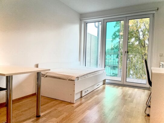 STUDENTEN/AZUBIS/UMSCHÜLER - Top zentral gelegene, neuwertige und möblierte 1-Zimmer-Wohnung mit Süd-Balkon