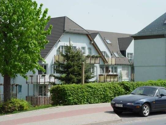 attraktive und vollständig renovierte 2- Zimmerwohnung mit Balkon