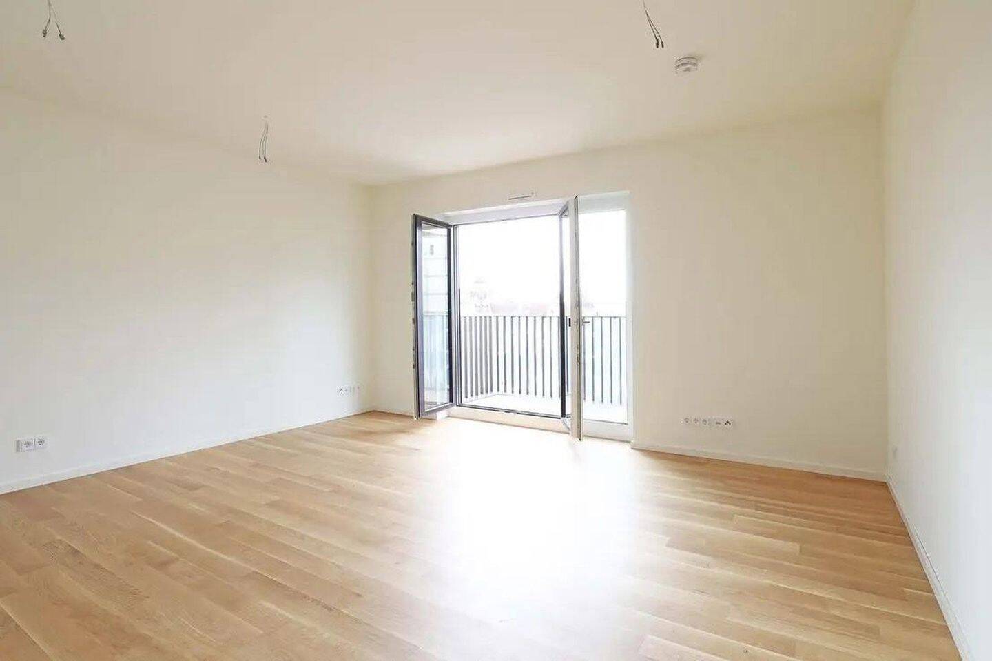 Lichtdurchflutete Traumwohnung, herrlicher Ausblick und Westbalkon - für Paare - Photo 1