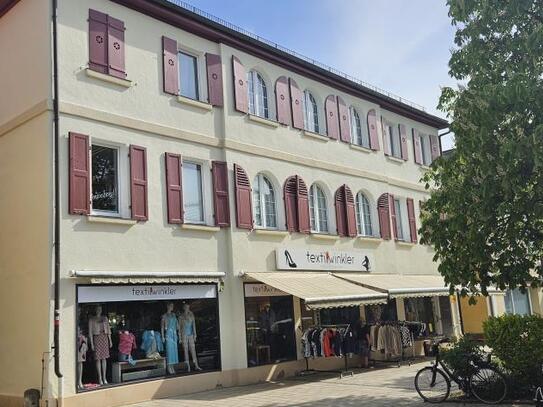 Multifunktionale Fläche mit Blick auf den Marktplatz