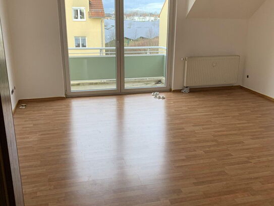 Leipzig-Althen: 4 RW, Maisonette, Küche, Balkon, TG, ruhige Lage, DG