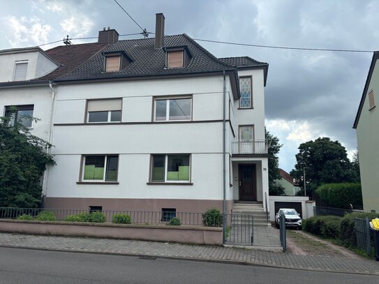 Wunderschöne und helle Altbauwohnung 3 ZKB Wohnung in Saarlouis-Roden