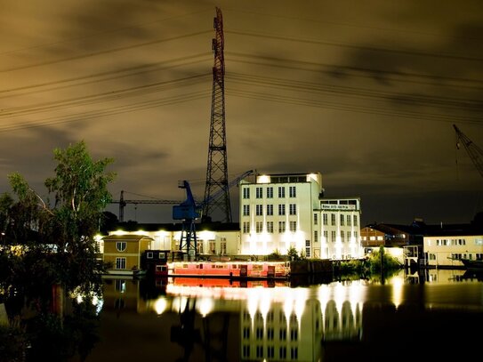 Hochwertige Lofts mit Wasserblick im Harburger Hafen