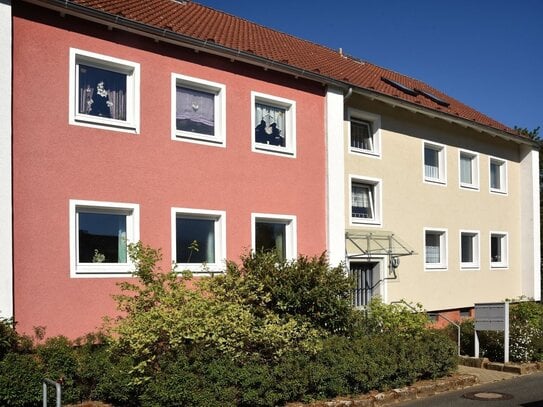 3-Zimmer-Wohnung sucht neuen Mieter // 1.OG rechts