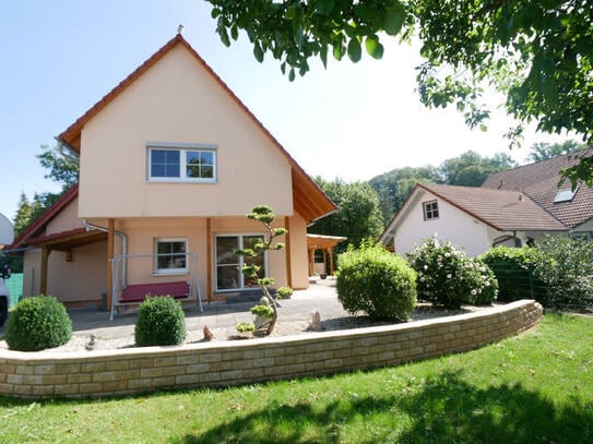 Idyllisches Wohnen am Ketschenbach - Schönes Einfamilienhaus in stadtnaher Lage