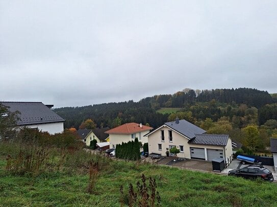 **Herrliche Ausschichten** Baugrundstück mit vielfältigen Bebauungsmöglichkeiten