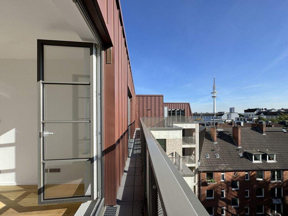 IHR DESIGN-ZUHAUSE - LEBEN ÜBER DEN DÄCHERN DER SCHANZE