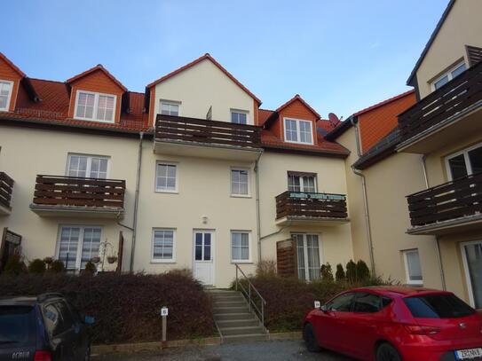 Einbauküche! Tolle 2-Zi-Wohnung mit Balkon in gepflegter Wohnanlage mit Stellplatz