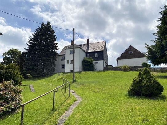 Charmantes Bauernhaus mit Scheune in idyllischer Lage von Chemnitz-Wittgensdorf.