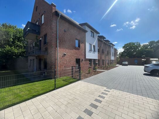 Moderne Dachgeschosswohnung mit Balkon und hochwertiger Ausstattung in ruhiger Wohnlage