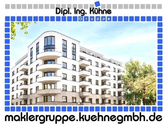 Neubau-Wohnung mit Balkon