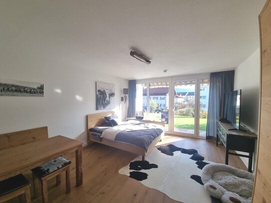 EINMALIGE INVESTITIONMÖGLICHKEIT MIT EINER FERIEN-WOHNUNG IN BESTER LAGE IN OBERSTAUFEN. JETZT VERMIETER WERDEN UND GEL…