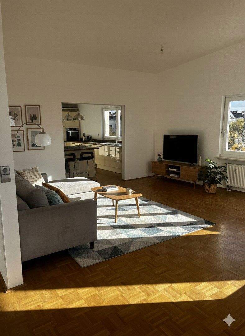 **Wohnen ganz oben:** Penthouse mit spektakulärer Dachterrasse