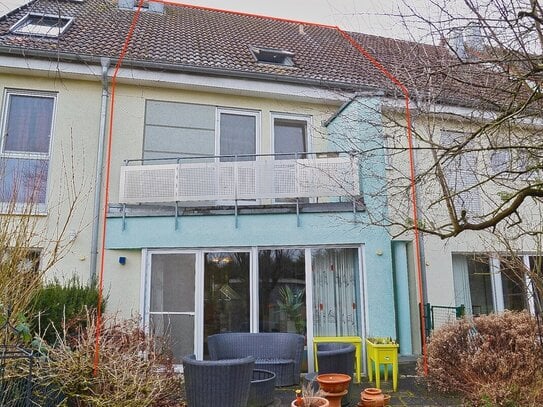 Junges großzügiges RMH in ruhiger Lage, 2 x Terrasse, Garten, Doppelgarage