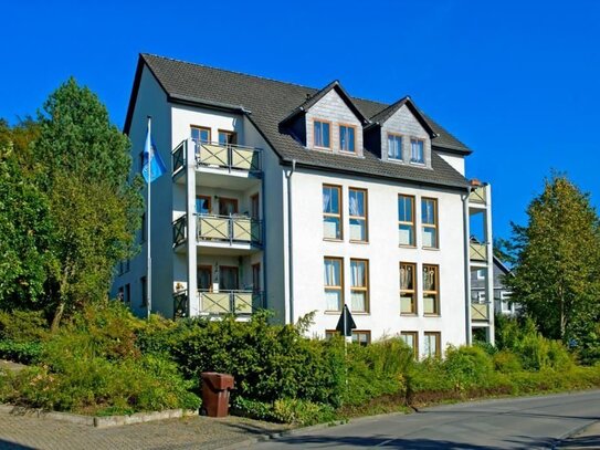 Geräumige 3-Zimmer-Erdgeschosswohnung in ruhiger Lage mit Balkon in Gummersbach-Reininghausen