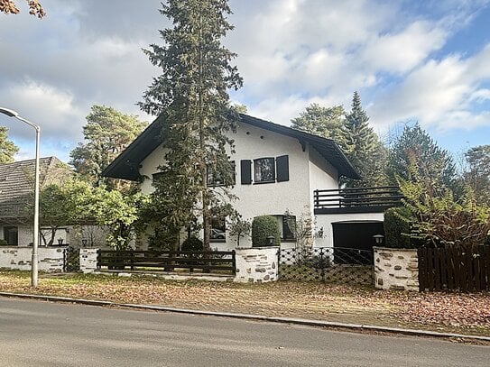 Eindrucksvolles Einfamilienhaus - Grünes Wohnen mit der gesamten Familie