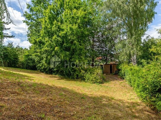 Traumhaftes Baugrundstück in idyllischer Lage