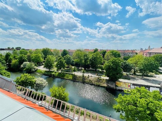 Dachgeschossneubau mit Panoramaterrasse am Kiehlufer