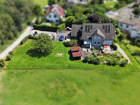 Traumhaus auf einzigartigem Grundstück in direkter Waldrandlage in Rösrath-Bleifeld