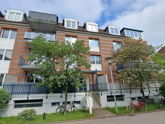 3-Zimmer Maisonette-Wohnung mit toller Galerie und großem Balkon!