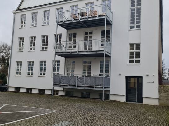 Sehr schönes Loft Erstbezug 144qm Fahrstuhl Tiefgarage