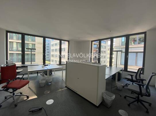 Erstklassiges Büro am Spreeufer in Top-Lage