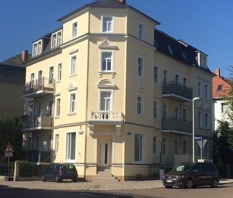 schöne 2-Raum-Wohnung mit Balkon