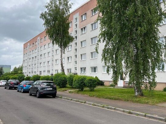 Sofort Frei ! Gepflegte 3 Raumwohnung mit Balkon in Altenburg WE33