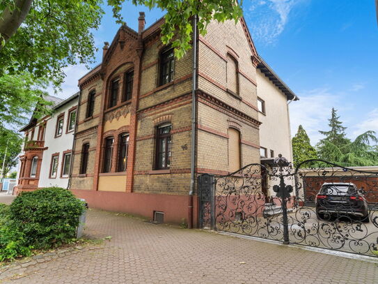 Großzügiges Stadthaus mit wunderbarem Garten