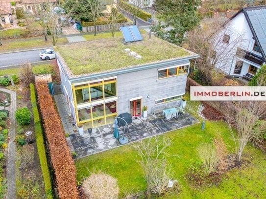 IMMOBERLIN.DE - Lichtdurchflutetes Architektenhaus mit Südterrasse in familiärer Lage nahe der schönen Dahme