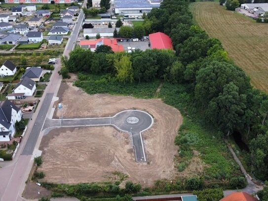 Ein Baugrundstück mit Blick ins Grüne wartet auf Sie!