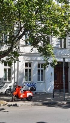 Wunderschönes Altbaugebäude im Wedding mit 1 Zimmerwohnung zu verkaufen ***vermietet***