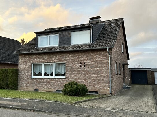 Freistehendes Einfamilienhaus im Herzen von Alsdorf