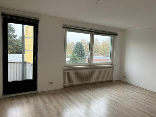 Große 3-Zimmer-Wohnung in Bremerhaven-Lehe