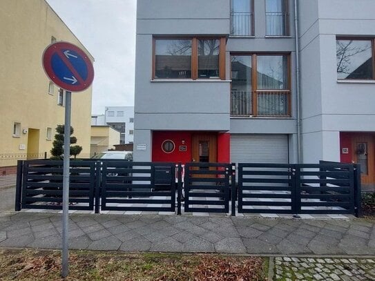 Architekten Reiheneckhaus mit viel Platz für die ganze Familie in TOP LAGE