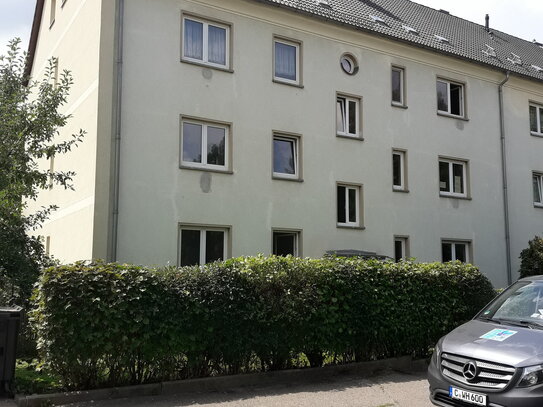 Kleine, preiswerte und gut geschnittene Wohnung im I. OG in Chemnitz