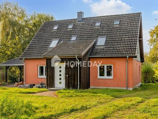 Einzigartiges Bauernhaus in ruhiger Lage - Großes Grundstück und vielseitige Nutzungsmöglichkeiten