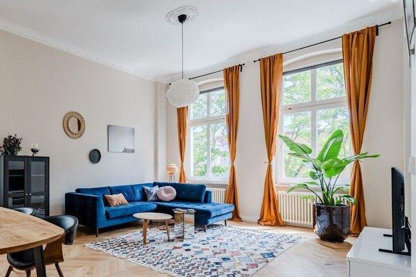Elegante 97m² Altbau-Wohnung im trendigen Tiergarten nahe Potsdamer Platz - Photo 1