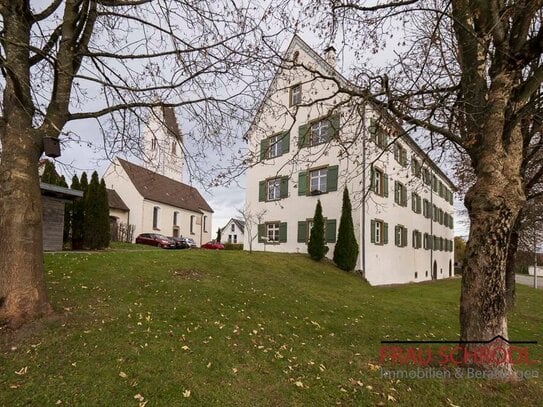 Wohnen im Schloss Hirschlatt Stylisches Apartment im Denkmal Friedrichshafen