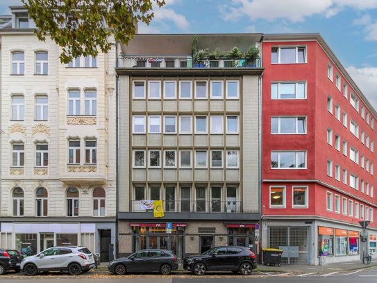 Geräumige 2-Zimmer-Wohnung mit Loft-Charakter in Toplage der Kölner Innenstadt